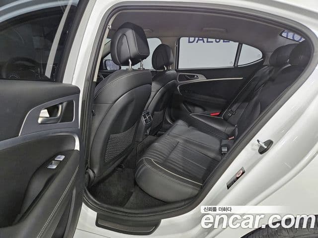 Genesis G70 2019 — Şəkil 8/20