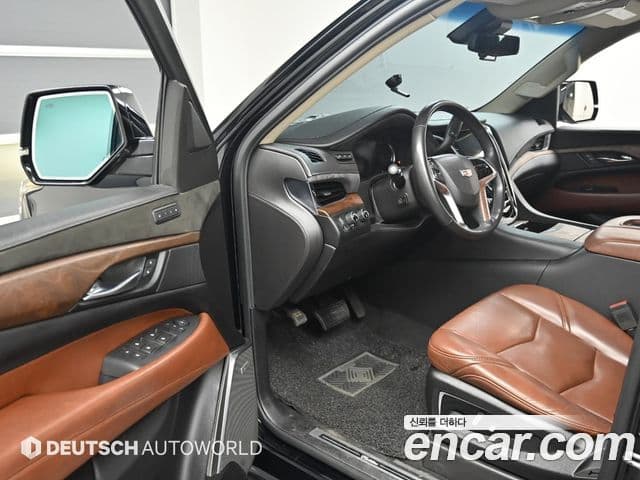 Cadillac Escalade 2019 — Şəkil 11/20