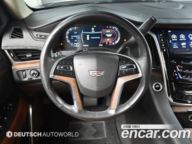 Cadillac Escalade 2019 — Şəkil 13/20