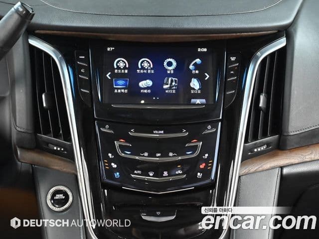 Cadillac Escalade 2019 — Şəkil 14/20