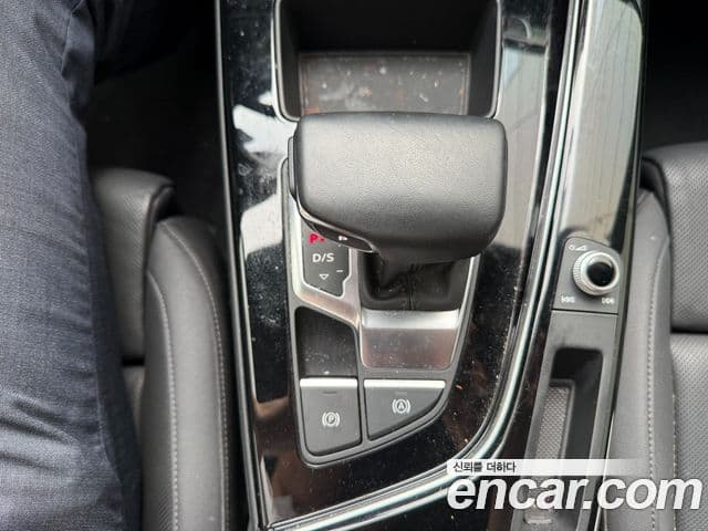 Audi A5 2022 — ფოტო 6/17