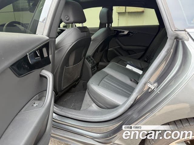 Audi A5 2022 — ფოტო 10/17
