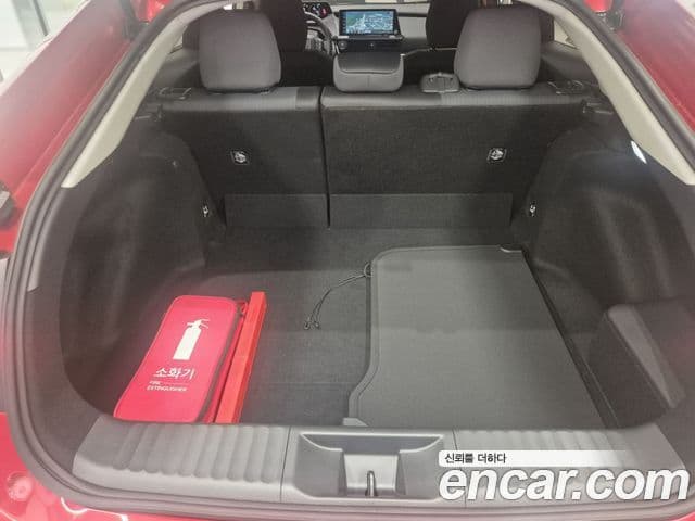 Toyota Prius 2024 — Şəkil 17/18