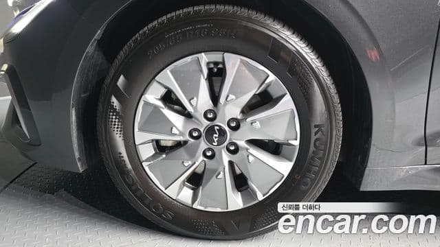 Kia K5 2023 — фото 5 из 20
