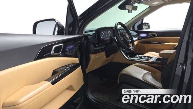Kia Carnival 2023 — Фото 10/20
