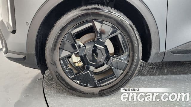 Kia Sportage 2025 — ფოტო 6/37