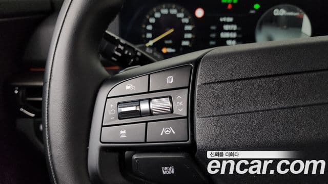 Kia Sportage 2025 — ფოტო 4/37