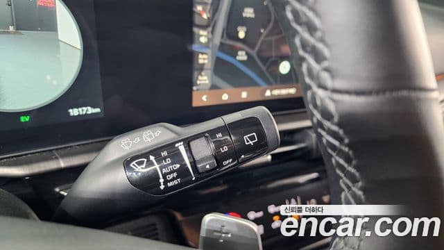 Kia Sportage 2025 — ფოტო 18/37