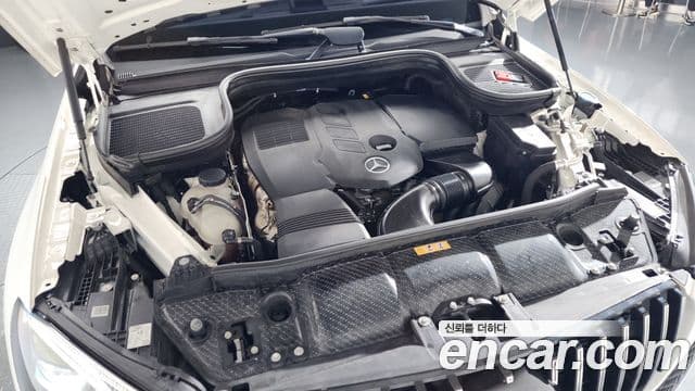 Mercedes-Benz GLE-Class 2022 — Şəkil 6/20