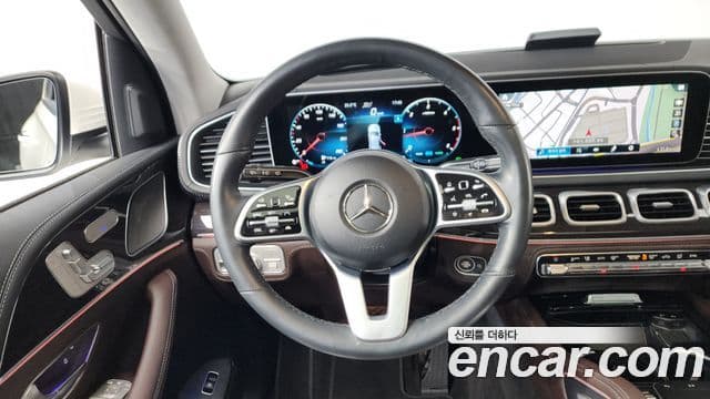 Mercedes-Benz GLE-Class 2022 — Şəkil 13/20