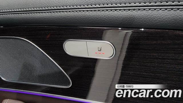 Mercedes-Benz GLE-Class 2022 — Şəkil 16/20