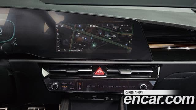 Kia Niro 2022 — Фото 14/20