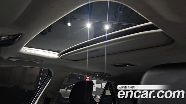 Kia Niro 2022 — Фото 16/20
