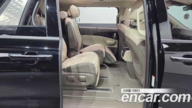 Kia Carnival 2024 — Фото 11/20