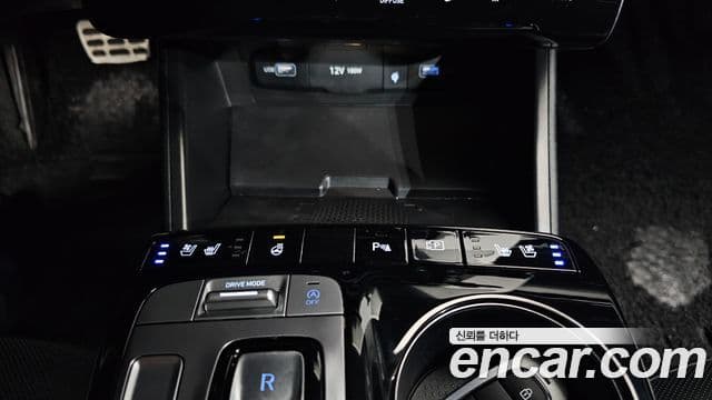 Hyundai Tucson Hybrid 2022 — ფოტო 30/40