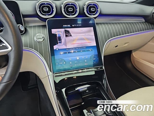 Mercedes-Benz C-Class 2023 — ფოტო 9/14