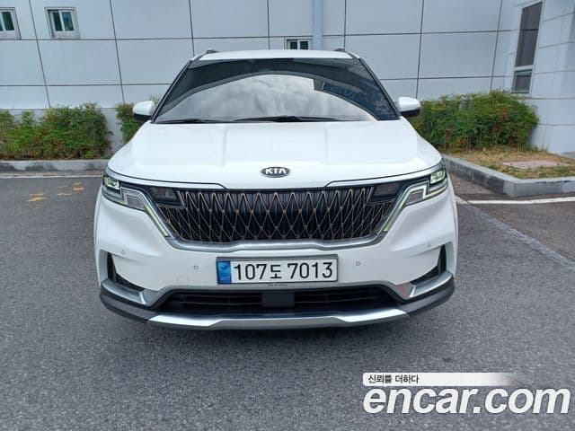 Kia Carnival 2020 — ფოტო 3/17