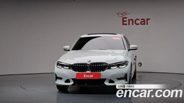 BMW 3 Series 2021 — ფოტო 3/20