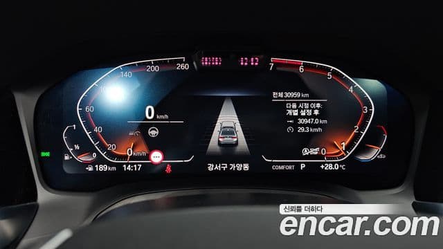 BMW 3 Series 2021 — ფოტო 8/20