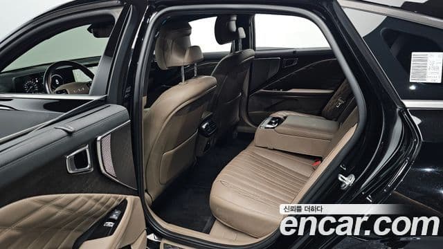 Kia K8 2021 — Photo 13/36