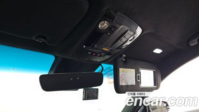 Kia K8 2021 — Photo 5/36