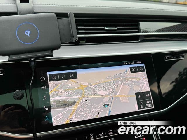 Audi S8 2020 — Photo 14/20