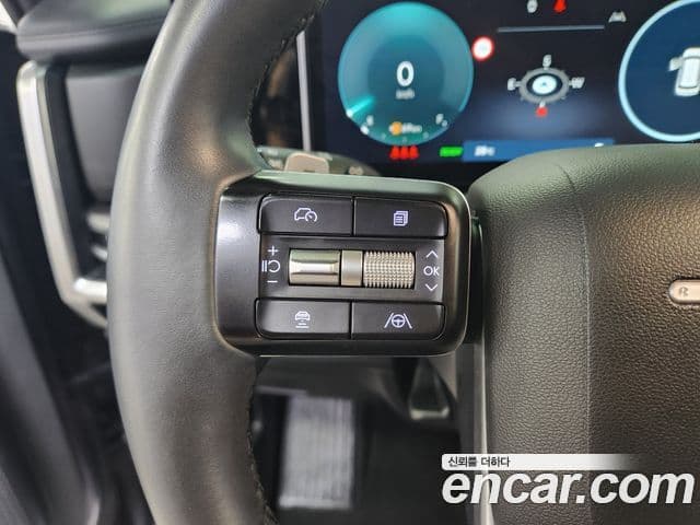 Hyundai Santa Fe 2023 — ფოტო 4/20