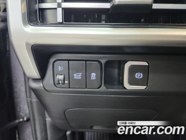Hyundai Santa Fe 2023 — ფოტო 9/20