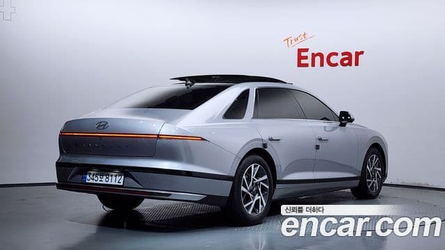 Hyundai Grandeur 2023 — Şəkil 2/20