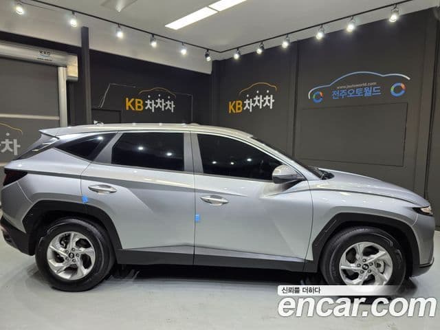 Hyundai The New Tucson 2023 — ფოტო 2/20