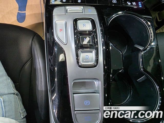Hyundai The New Tucson 2023 — ფოტო 16/20