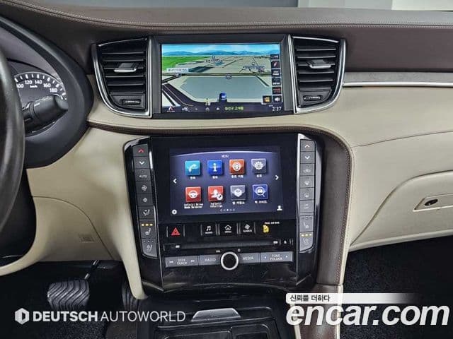 Infiniti QX50 2019 — Photo 19/20