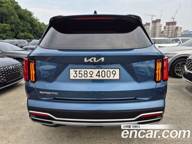 Kia Sorento 2023 — фото 5 из 20