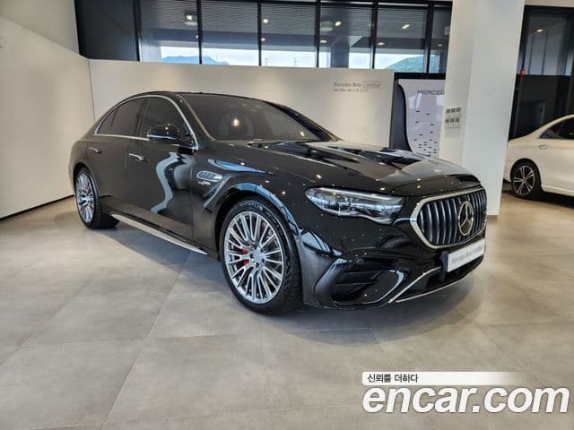 Mercedes-Benz E-Class 2025 — Фото 1/20