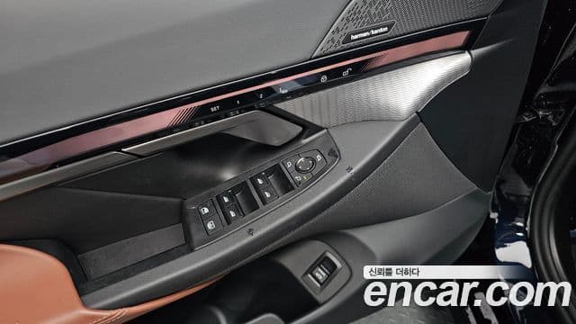 BMW 5 Series 2024 — Şəkil 19/20