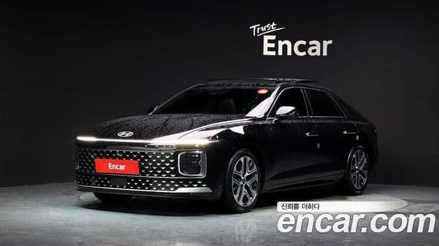 Hyundai Grandeur 2023 — Фото 1/20