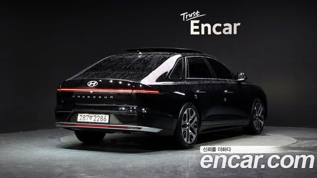 Hyundai Grandeur 2023 — Фото 2/20