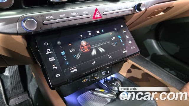 Hyundai Grandeur Hybrid 2023 — Şəkil 22/34