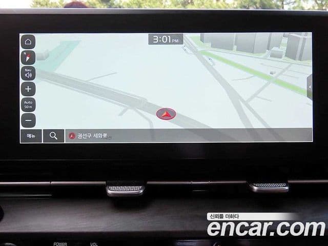 Kia Carnival 2022 — ფოტო 13/20