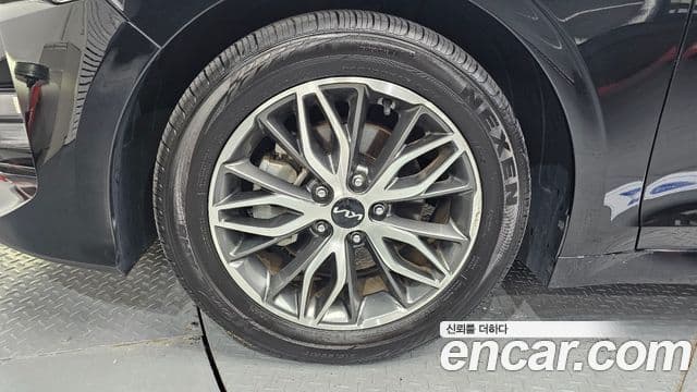 Kia K5 2022 — Şəkil 5/20