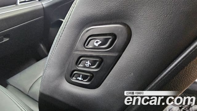 Kia K5 2022 — Şəkil 18/20
