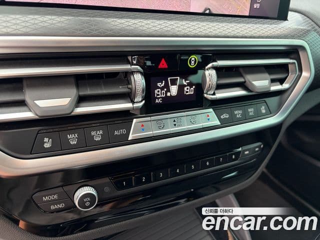 BMW X4 2024 — Фото 16/20