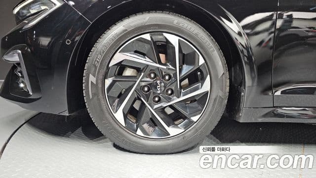 Kia K5 2024 — ფოტო 5/20