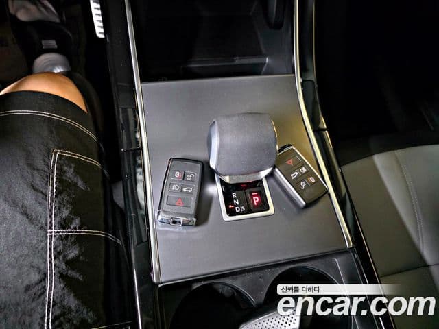 Land Rover Range Rover Evoque 2025 — Şəkil 16/20
