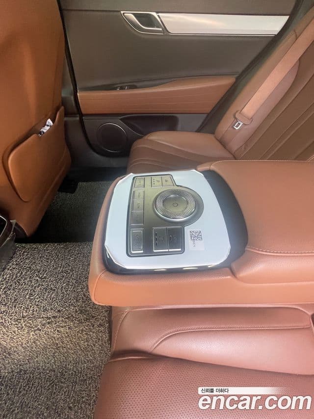 Genesis Electrified G80 2021 — ფოტო 11/12