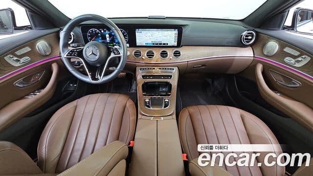 Mercedes-Benz E-Class 2023 — Şəkil 7/20
