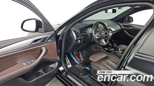 BMW X4 2021 — Şəkil 10/20