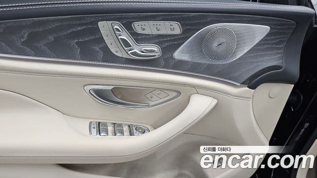 Mercedes-Benz AMG GT 2025 — Şəkil 14/18