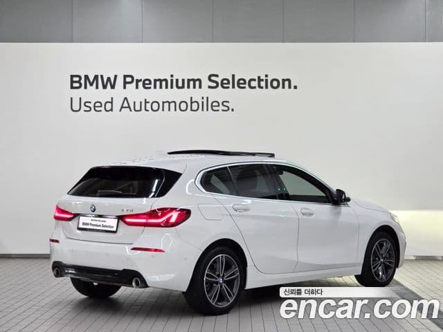 BMW 1 Series 2023 — ფოტო 1/20