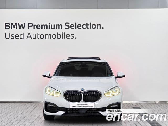 BMW 1 Series 2023 — ფოტო 2/20